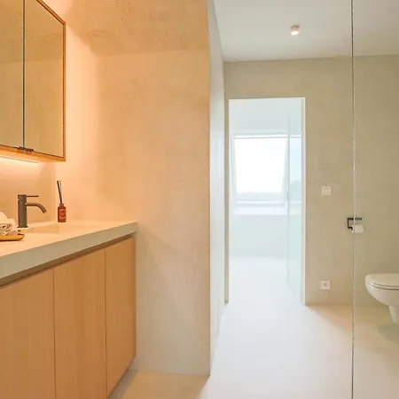 Apartment 17 - Off Market Fully Renovated Luxury For Rent In The Heart Of